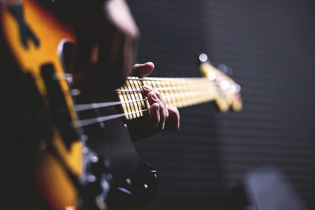 Fender Flea Signature Jazz Bass review